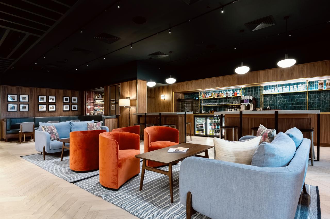 Downstairs Open Lounge with bar